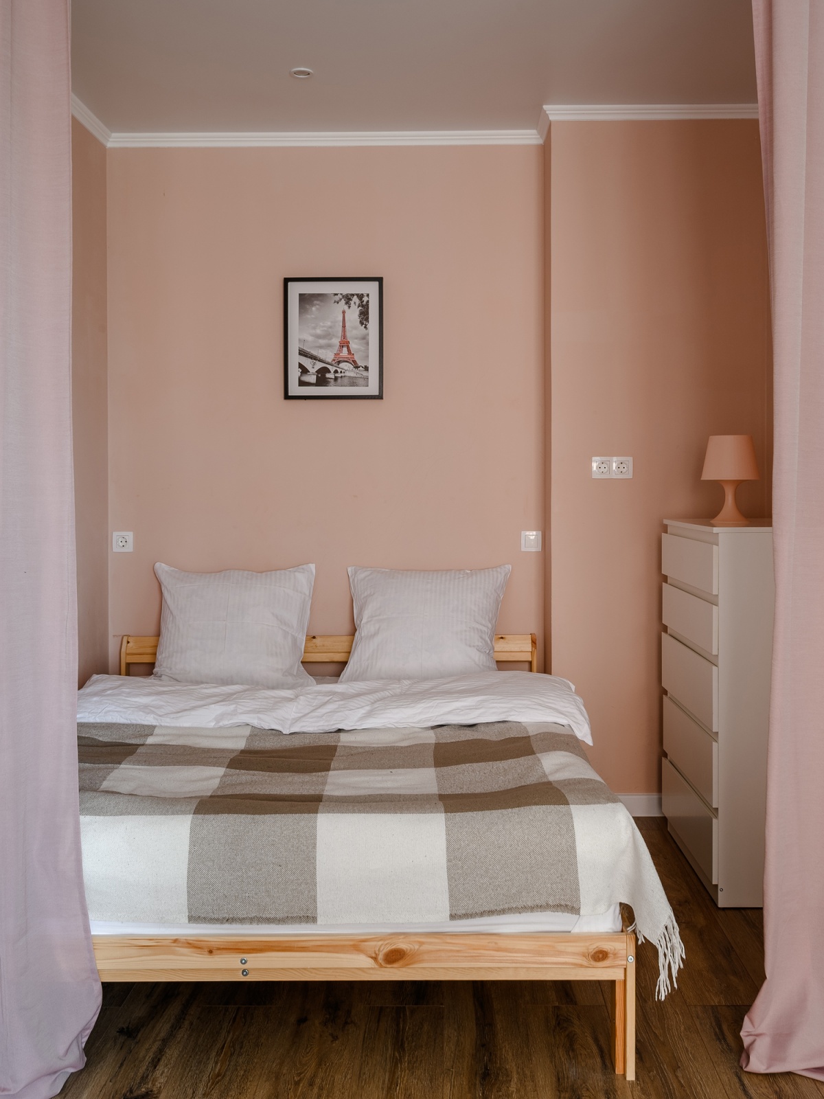 Просторная, светлая 1-ком. квартира в элитном жилом комплексе "Лазурный"!