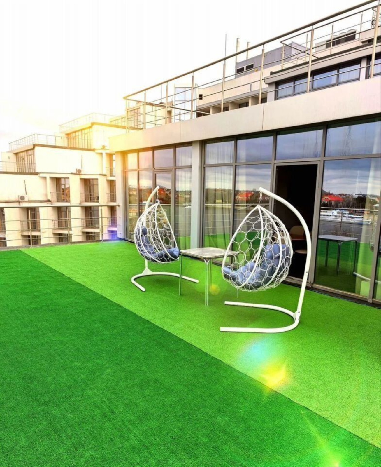 Апартаменты в БК "Зoлотой Зaтoн"