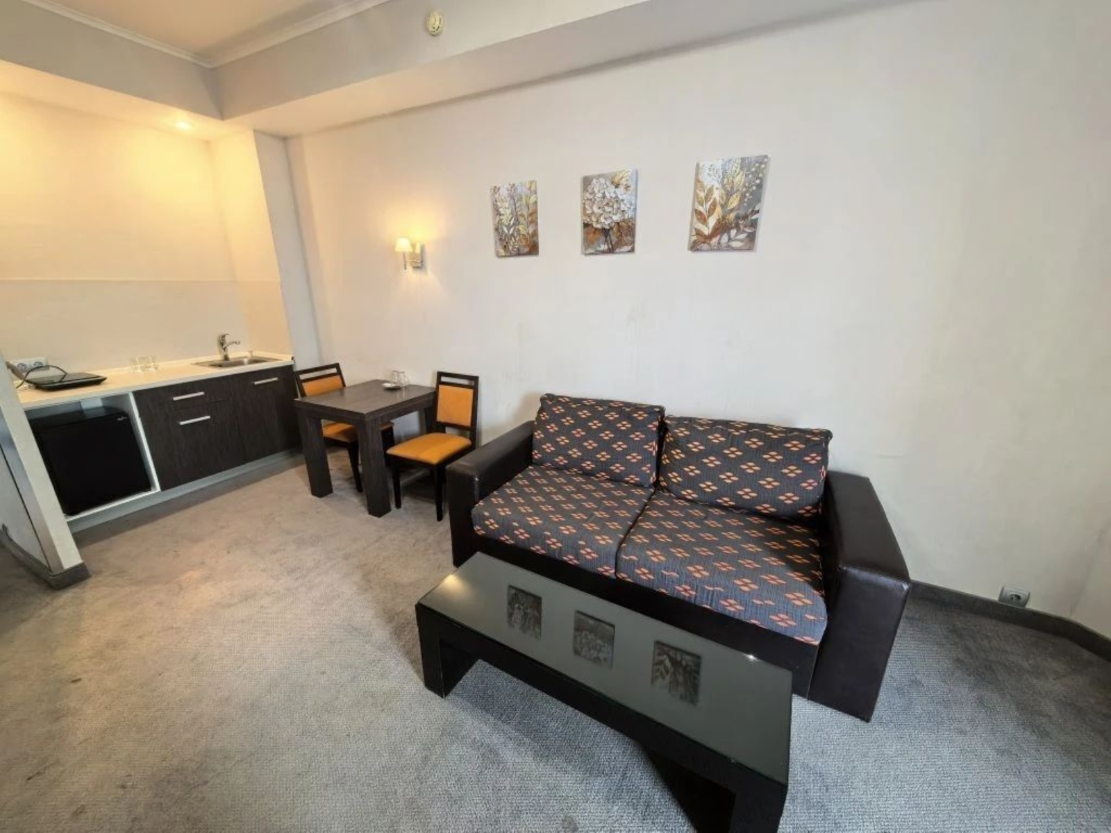 Студия в БК "Золотой Зaтoн"