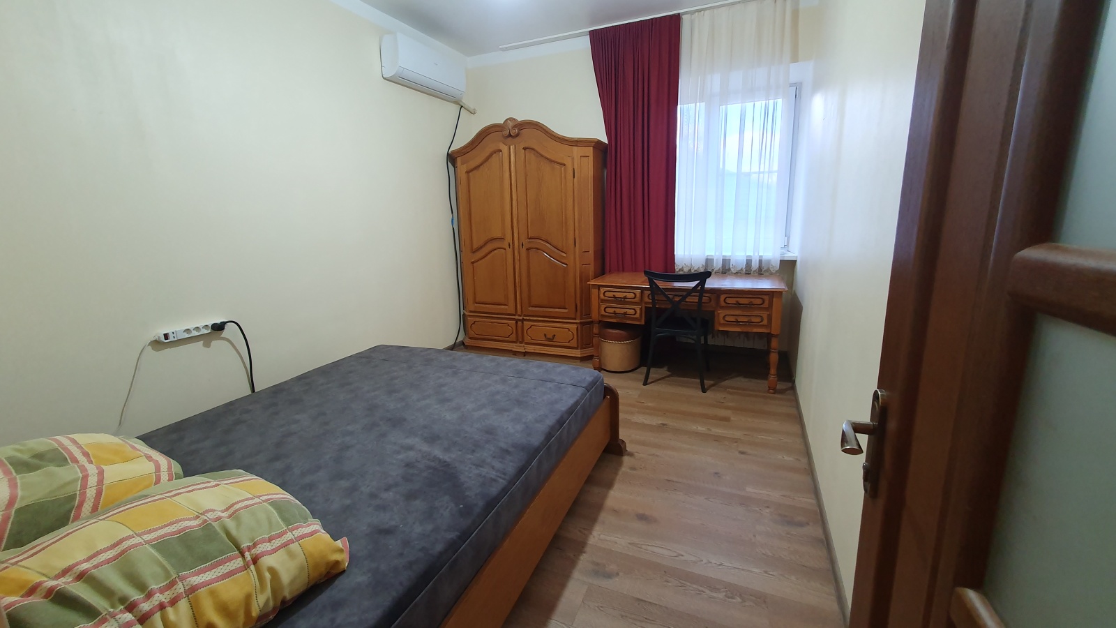 Саратовская 3 изолированные комнаты