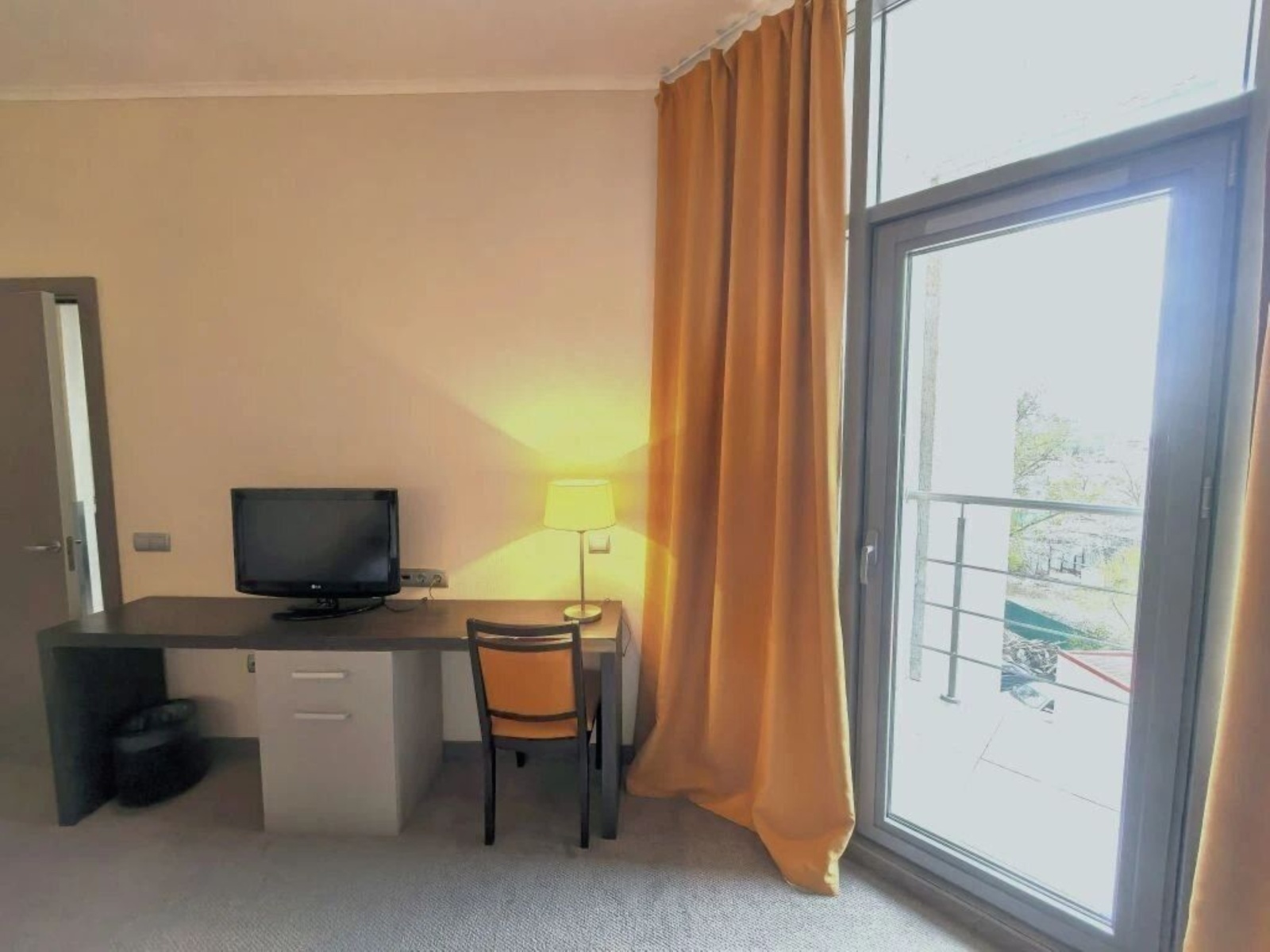 Студия в БК "Золотой Зaтoн"