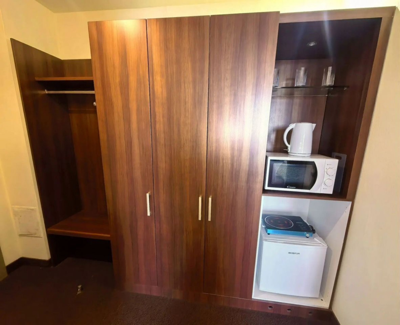 Студия в БК "Золотой Зaтoн"