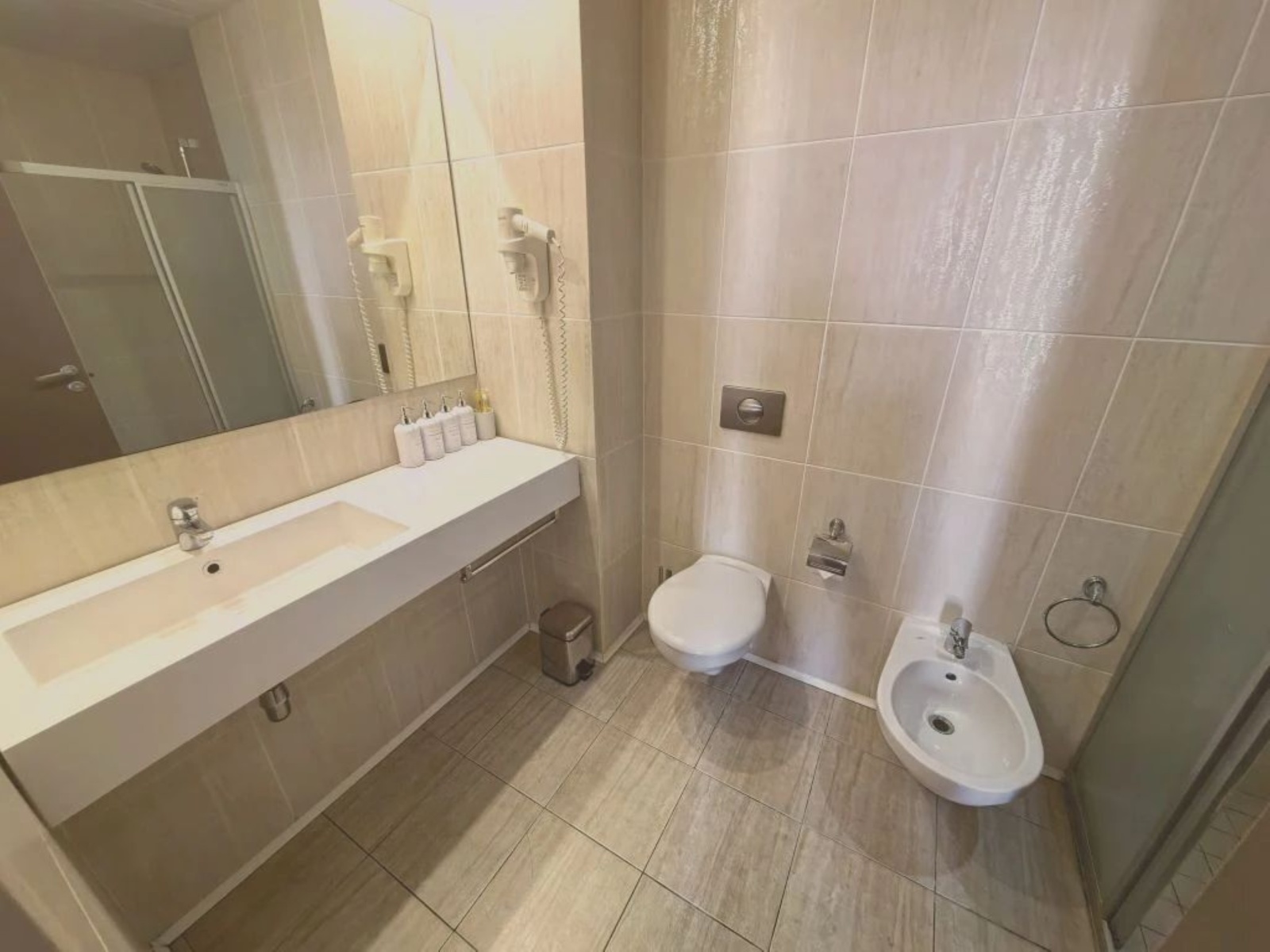 Апартаменты в БК  "Золотой Зaтoн"