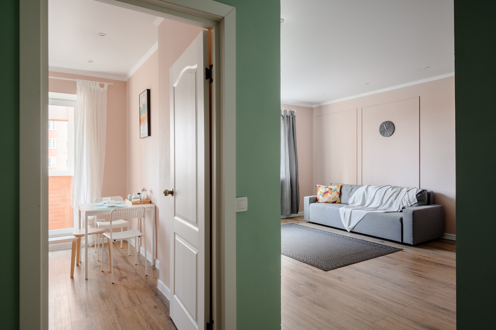 Просторная, светлая 1-ком. квартира в элитном жилом комплексе "Лазурный"!