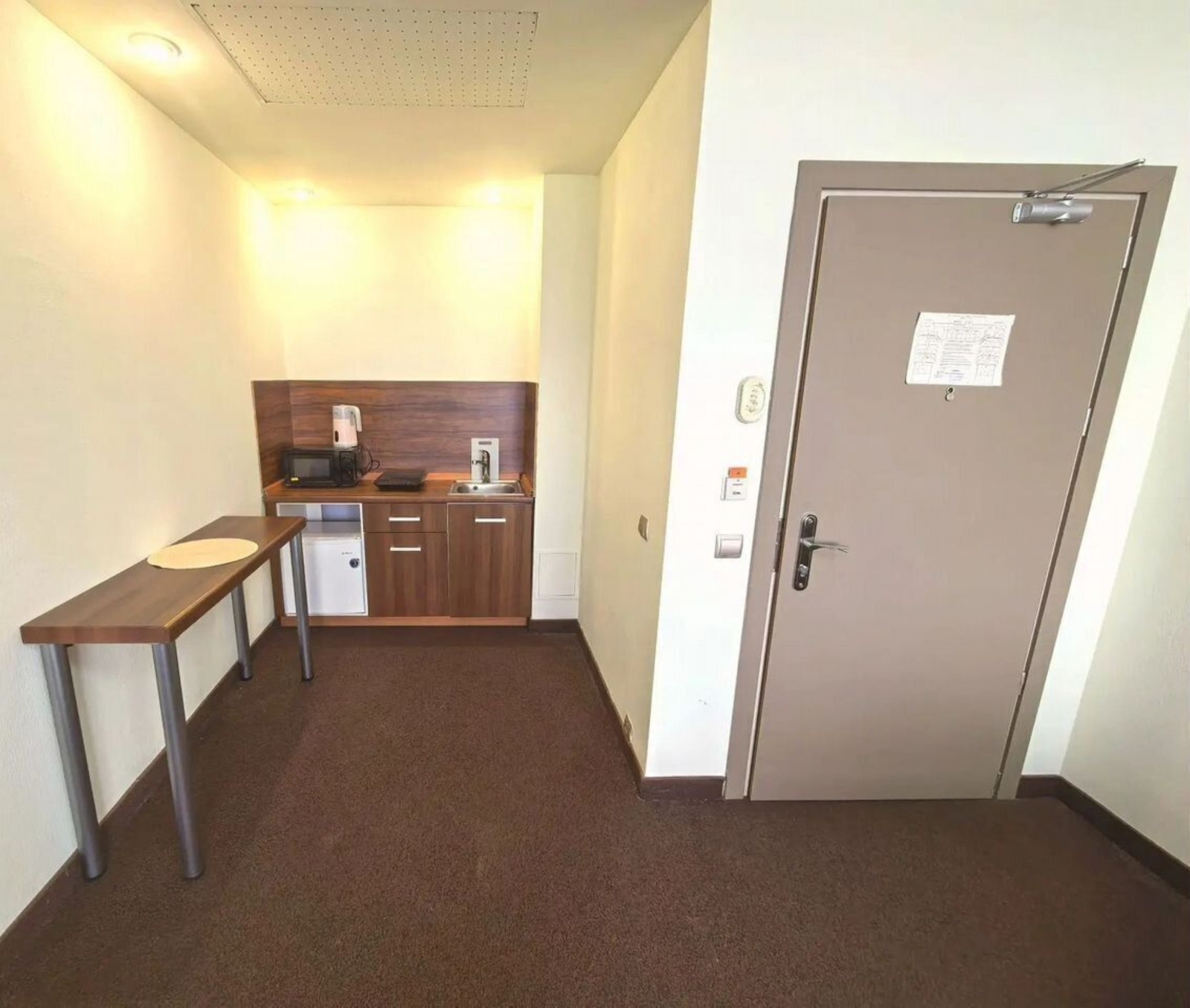 Апартаменты в БК "Зoлотой Зaтoн"