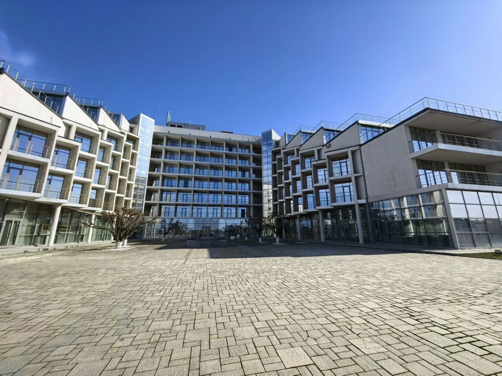 Студия в БК "Золотой Зaтoн"