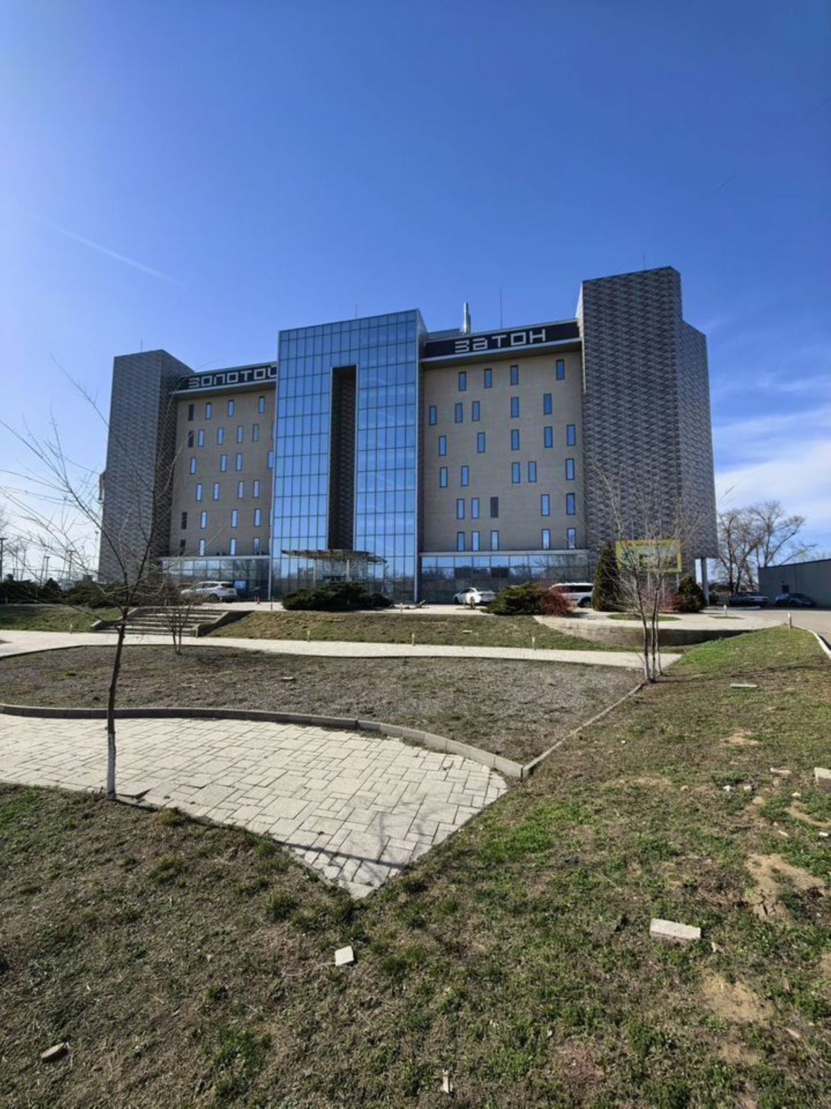 Студия в БК "Золотой Зaтoн"