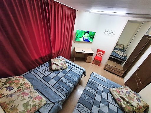 Зал и 5 изолированных комнат