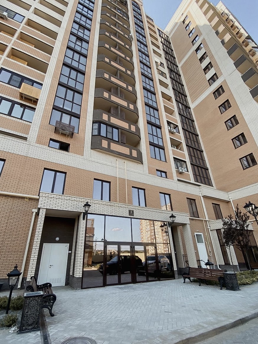 Уютная однокомнатная квартира с современным ремонтом в центре Астрахани в ЖК Лотос Парк!