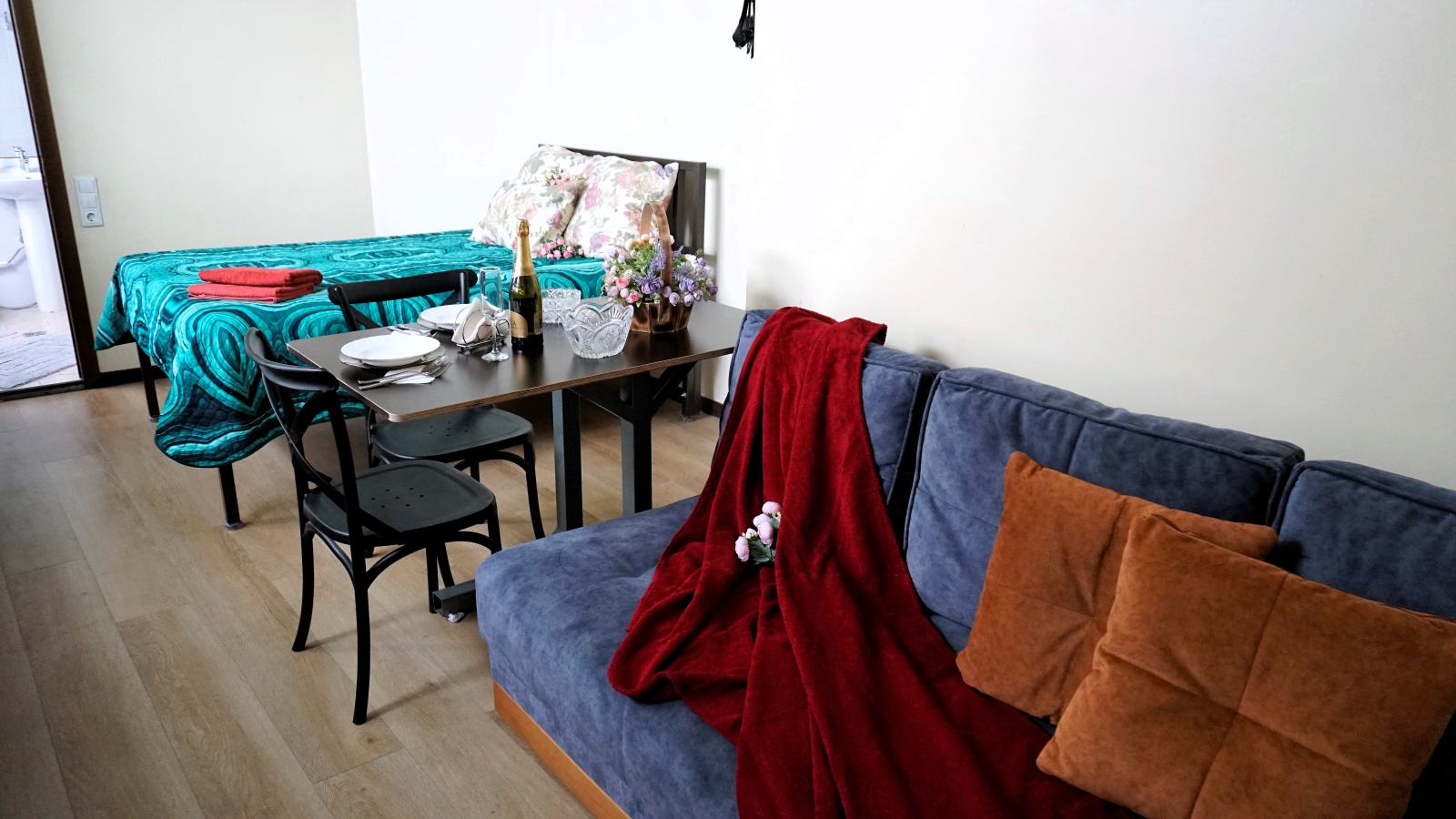 Квартира студия на первом этаже