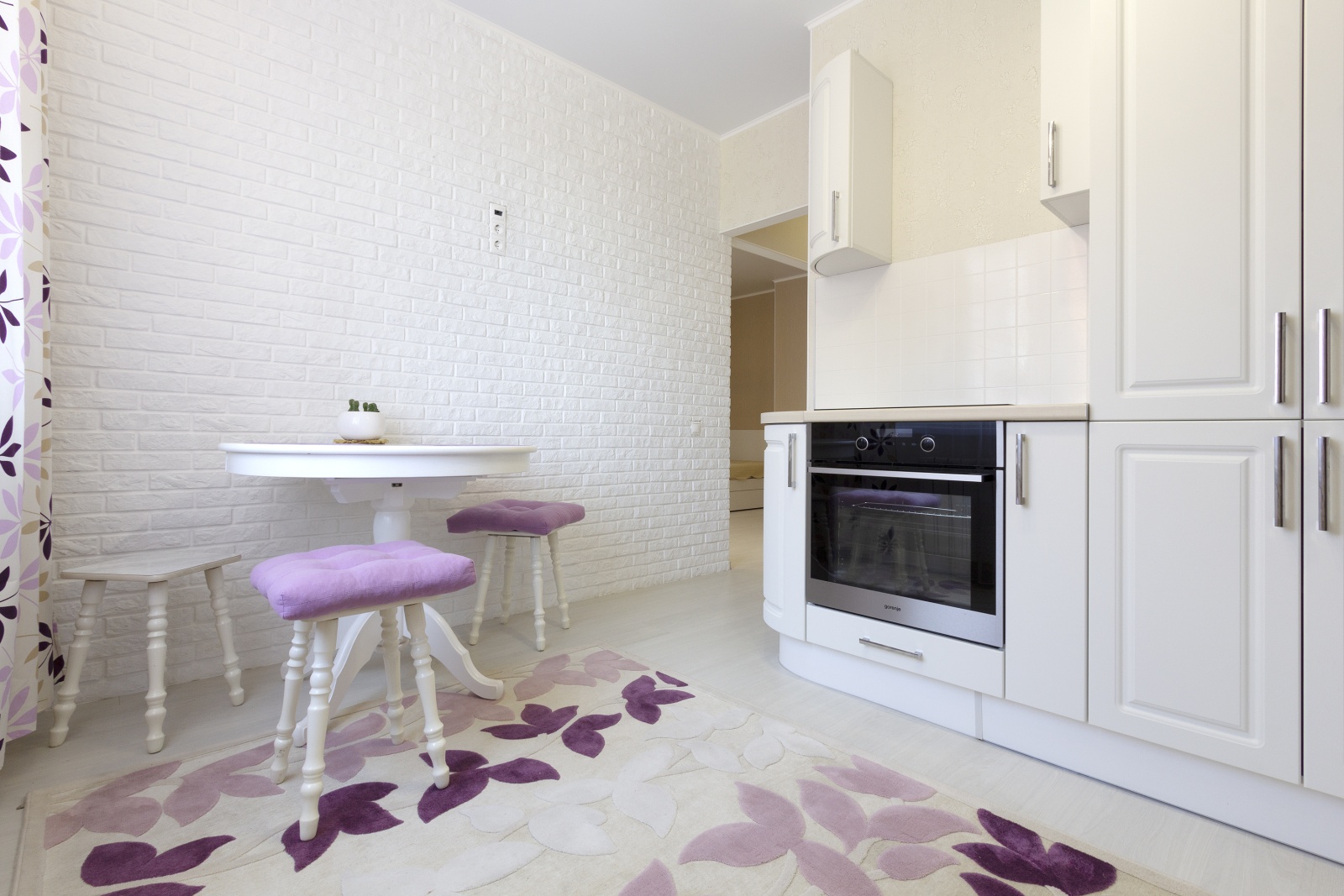 Уютная однокомнатная квартира в элитном жилом комплексе "Лазурный"!