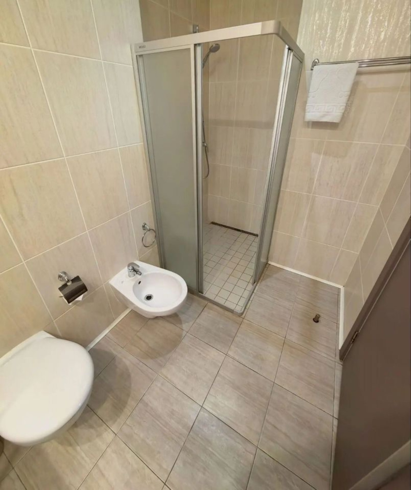 Апартаменты в БК  "Золотой Зaтoн"