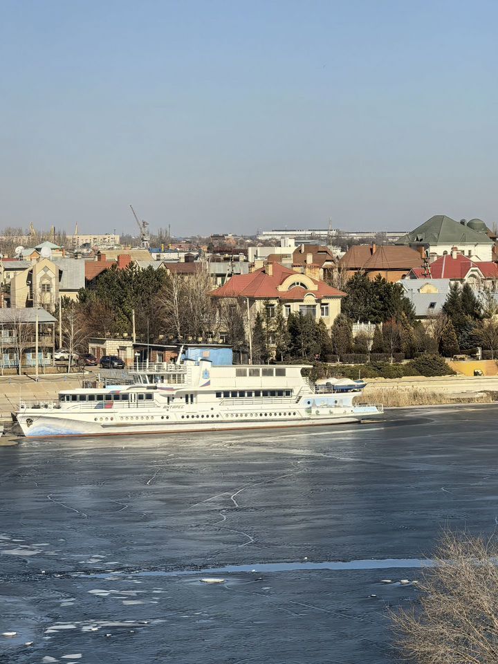 Студия в БК "Золотой Зaтoн"