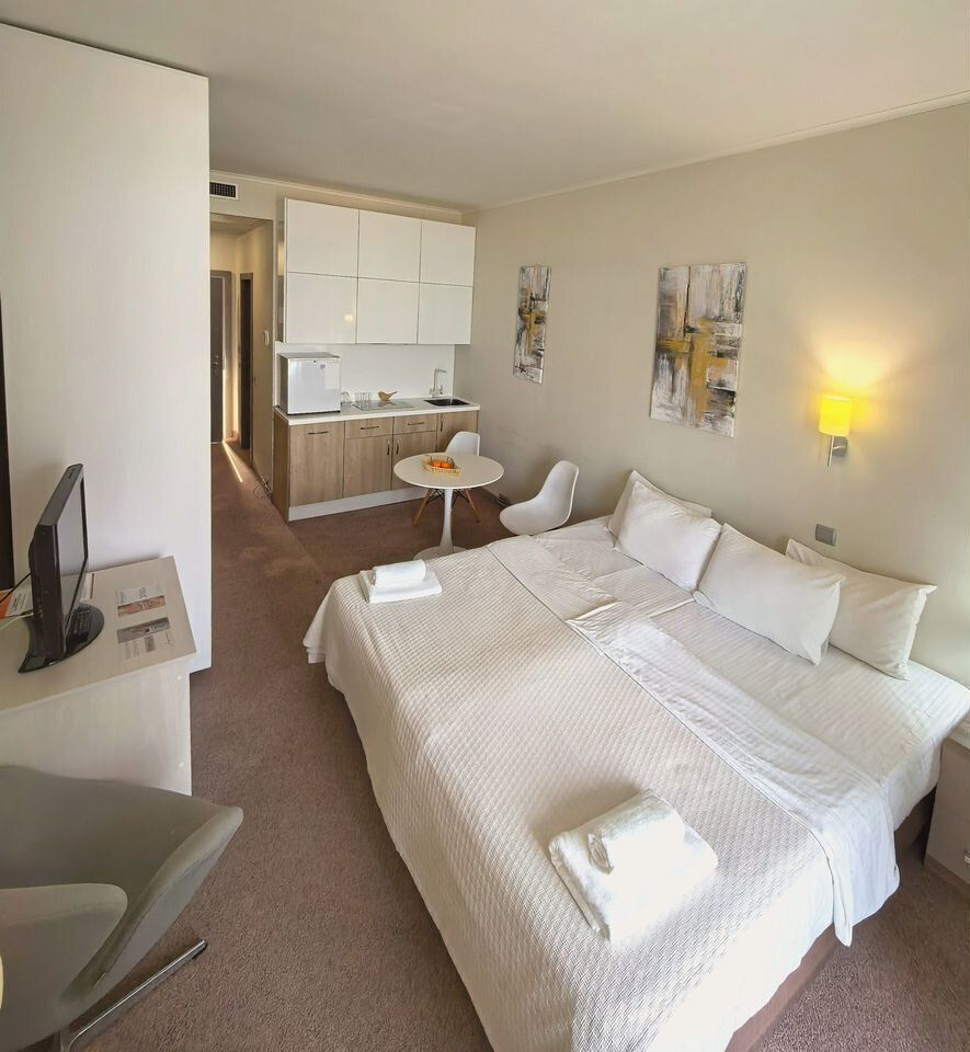 Студия в БК "Золотой Зaтoн"